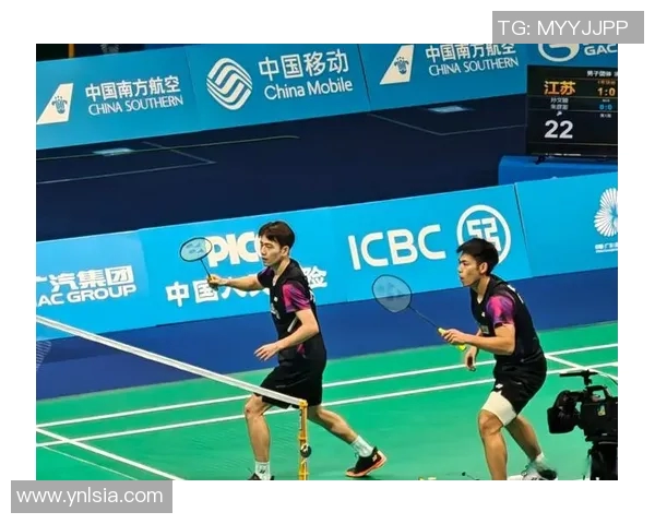 羽毛球战术揭秘：深圳羽毛球队的成功之道与训练策略分析